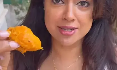 समीरा रेड्डी ने बताया जंगली आम का अनोखा इस्तेमाल, मिनटों में तैयार करें खास डिश समीरा रेड्डी ने बताया जंगली आम का अनोखा इस्तेमाल, मिनटों में तैयार करें खास डिश