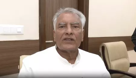 पंजाब कैबिनेट बैठक में दो मंत्रियों का अपमान: भाजपा का गंभीर आरोप- मान सरकार में मंत्रियों को बोले गए अपशब्द पंजाब कैबिनेट बैठक में दो मंत्रियों का अपमान: भाजपा का गंभीर आरोप- मान सरकार में मंत्रियों को बोले गए अपशब्द