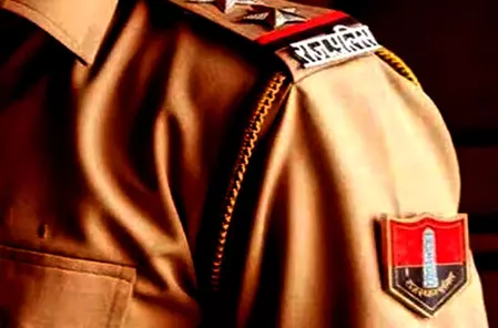 राजस्थान पुलिस ने की ड्रग तस्कर की 2.50 करोड़ रुपए की संपत्ति जब्त संपत्ति जब्त राजस्थान पुलिस ने की ड्रग तस्कर की 2.50 करोड़ रुपए की संपत्ति जब्त संपत्ति जब्त