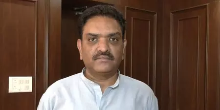 सरकार श्रमिकों के साथ-साथ हर वर्ग के लिए कर रही काम: असीम अरुण सरकार श्रमिकों के साथ-साथ हर वर्ग के लिए कर रही काम: असीम अरुण