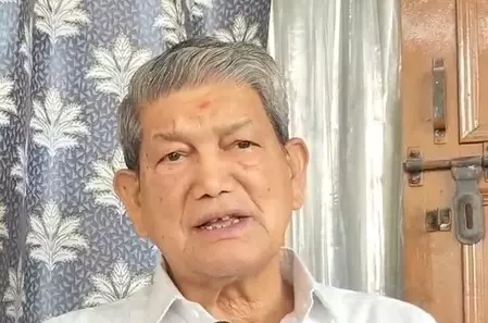 सरकार और प्रशासन चारधाम के तीर्थयात्रियों को बेहतर सुविधाएं उपलब्ध कराएं : हरीश रावत सरकार और प्रशासन चारधाम के तीर्थयात्रियों को बेहतर सुविधाएं उपलब्ध कराएं : हरीश रावत
