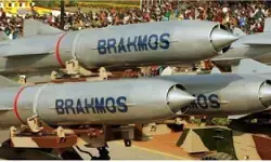 इंडोनेशिया के बाद अब वियतनाम को ब्रह्मोस देगा भारत, 5800 करोड़ के सौदे की संभावना इंडोनेशिया के बाद अब वियतनाम को ब्रह्मोस देगा भारत, 5800 करोड़ के सौदे की संभावना