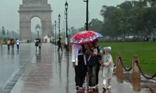 आज भी आंधी-बारिश और ओले के आसार, जानें दिल्ली NCR से पंजाब-हरियाणा तक कैसा रहेगा मौसम आज भी आंधी-बारिश और ओले के आसार, जानें दिल्ली NCR से पंजाब-हरियाणा तक कैसा रहेगा मौसम