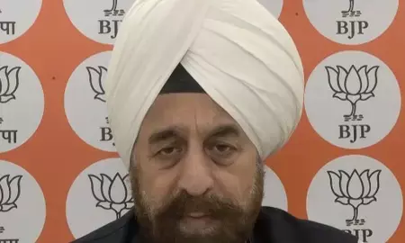 भाजपा का ममता बनर्जी पर तीखा हमला, आरपी सिंह बोले- भवानीपुर से हार तय, हताशा में उठाए कदम भाजपा का ममता बनर्जी पर तीखा हमला, आरपी सिंह बोले- भवानीपुर से हार तय, हताशा में उठाए कदम