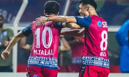 आईएसएल: अंतिम पलों में मैच का रोमांच, जमशेदपुर एफसी ने एफसी गोवा को 2-0 से हराया आईएसएल: अंतिम पलों में मैच का रोमांच, जमशेदपुर एफसी ने एफसी गोवा को 2-0 से हराया