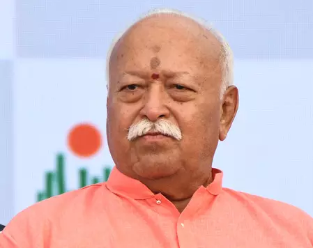 जनजातीय सशक्तिकरण की कुंजी शिक्षा: मोहन भगवत जनजातीय सशक्तिकरण की कुंजी शिक्षा: मोहन भगवत