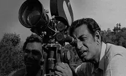 Satyajit Ray: इस डायरेक्टर ने करियर में जीते 36 नेशनल अवॉर्ड्स, झोली में ऑस्कर अवॉर्ड्स भी शामिल Satyajit Ray: इस डायरेक्टर ने करियर में जीते 36 नेशनल अवॉर्ड्स, झोली में ऑस्कर अवॉर्ड्स भी शामिल