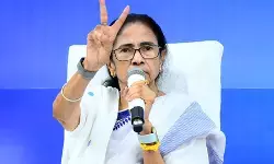 भाजपा अगर 500-700 वोटों से आगे हो, तो दोबारा गिनती की मांग करें: सीएम ममता