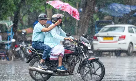 एनसीआर में 3 और 4 मई को येलो अलर्ट जारी, बारिश और तेज हवाओं से मिलेगी गर्मी में राहत एनसीआर में 3 और 4 मई को येलो अलर्ट जारी, बारिश और तेज हवाओं से मिलेगी गर्मी में राहत