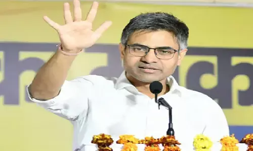 AAP से भाजपा में आए संदीप पाठक पर लटकी गिरफ्तारी की तलवार, पंजाब पुलिस ने गंभीर धाराओं में दर्ज किया केस AAP से भाजपा में आए संदीप पाठक पर लटकी गिरफ्तारी की तलवार, पंजाब पुलिस ने गंभीर धाराओं में दर्ज किया केस