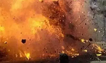 कांकेर नक्सली हमला: IED ब्लास्ट में DRG के 3 जवान शहीद, 1 गंभीर रूप से घायल कांकेर नक्सली हमला: IED ब्लास्ट में DRG के 3 जवान शहीद, 1 गंभीर रूप से घायल