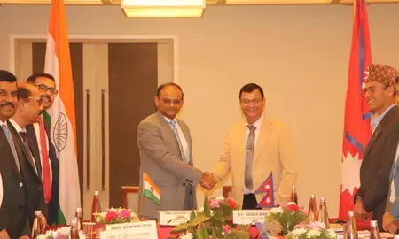 भारत-नेपाल कोसी व गंडक परियोजनाओं की संयुक्त समिति की बैठक संपन्न, कई मुद्दों पर बनी सहमति भारत-नेपाल कोसी व गंडक परियोजनाओं की संयुक्त समिति की बैठक संपन्न, कई मुद्दों पर बनी सहमति