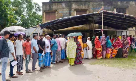 पश्चिम बंगाल में 15 बूथों पर हुए पुनर्मतदान में 90.61 प्रतिशत हुई वोटिंग