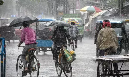 त्रिपुरा में भारी बारिश, 33 हजार किसान प्रभावित; 59 करोड़ रुपये का नुकसान त्रिपुरा में भारी बारिश, 33 हजार किसान प्रभावित; 59 करोड़ रुपये का नुकसान