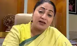 दिल्ली की मुख्यमंत्री रेखा गुप्ता ने दिए निर्देश, दोपहर में 3 घंटे तक मजदूरों को मिलेगी छुट्टी दिल्ली की मुख्यमंत्री रेखा गुप्ता ने दिए निर्देश, दोपहर में 3 घंटे तक मजदूरों को मिलेगी छुट्टी