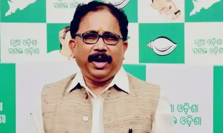 ओडिशा में दूध की कीमत बढ़ोतरी पर विवाद, बीजेडी ने सरकार पर साधा निशाना ओडिशा में दूध की कीमत बढ़ोतरी पर विवाद, बीजेडी ने सरकार पर साधा निशाना