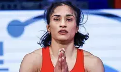 मैं उनकी सुरक्षा की निजी गारंटी ले रहा हूं, विनेश फोगाट के आरोपों पर डब्ल्यूएफआई चीफ संजय सिंह मैं उनकी सुरक्षा की निजी गारंटी ले रहा हूं, विनेश फोगाट के आरोपों पर डब्ल्यूएफआई चीफ संजय सिंह