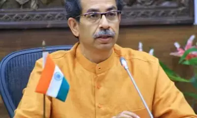 शिवसेना (यूबीटी) ने महाराष्ट्र की कानून-व्यवस्था पर उठाए सवाल, कहा-सरकारी मशीनरी का सायरन खामोश शिवसेना (यूबीटी) ने महाराष्ट्र की कानून-व्यवस्था पर उठाए सवाल, कहा-सरकारी मशीनरी का सायरन खामोश