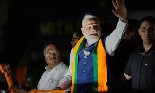 भाजपा मुख्यालय में महाजश्न की तैयारी, शाम 6 बजे भाजपा मुख्यालय जाएंगे पीएम मोदी भाजपा मुख्यालय में महाजश्न की तैयारी, शाम 6 बजे भाजपा मुख्यालय जाएंगे पीएम मोदी