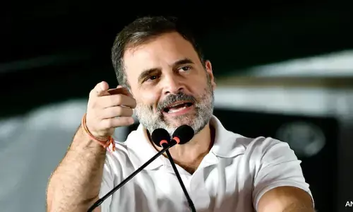 चुनाव नतीजों पर सियासत तेज, राहुल गांधी बोले- संस्थाओं के दम पर इलेक्शन लूटा गया चुनाव नतीजों पर सियासत तेज, राहुल गांधी बोले- संस्थाओं के दम पर इलेक्शन लूटा गया