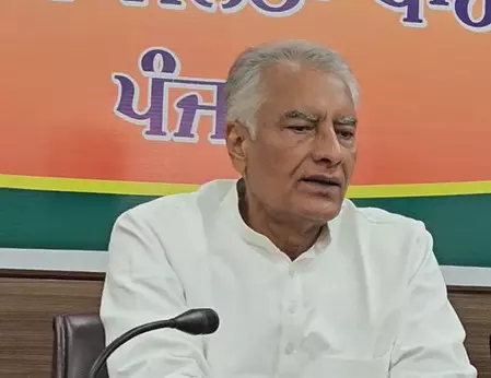 भगवंत मान विधानसभा की गरिमा तो रख नहीं पाए, अब राष्ट्रपति भवन में संभलकर रहें : सुनील जाखड़ भगवंत मान विधानसभा की गरिमा तो रख नहीं पाए, अब राष्ट्रपति भवन में संभलकर रहें : सुनील जाखड़