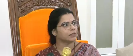 मुंबई की मेयर ने फर्जी जन्म प्रमाण पत्र घोटाले में शामिल दोषियों पर एफआईआर दर्ज करने का दिया आदेश मुंबई की मेयर ने फर्जी जन्म प्रमाण पत्र घोटाले में शामिल दोषियों पर एफआईआर दर्ज करने का दिया आदेश