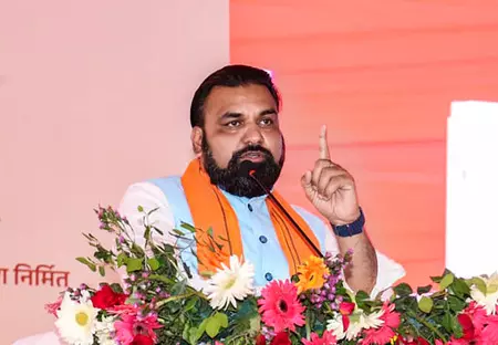 बिहार में बड़ा फैसला: मुख्यमंत्री आवास अब लोक सेवक आवास से जाना जाएगा बिहार में बड़ा फैसला: मुख्यमंत्री आवास अब लोक सेवक आवास से जाना जाएगा