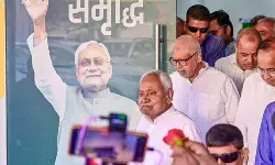 बिहार: नीतीश कुमार ने पटना में जदयू कार्यालय का अचानक दौरा किया