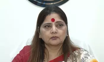 ममता बनर्जी के आरोपों को यूपी महिला आयोग ने बताया निराधार ममता बनर्जी के आरोपों को यूपी महिला आयोग ने बताया निराधार