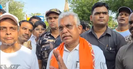 ममता बनर्जी भ्रम में न रहें, मुख्यमंत्री की कुर्सी आपकी पैतृक संपत्ति नहीं: दिलीप घोष ममता बनर्जी भ्रम में न रहें, मुख्यमंत्री की कुर्सी आपकी पैतृक संपत्ति नहीं: दिलीप घोष
