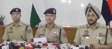 पंजाब धमाकों के पीछे ISI का हाथ! DGP का बड़ा खुलासा, सीमावर्ती इलाकों में रेड अलर्ट जारी पंजाब धमाकों के पीछे ISI का हाथ! DGP का बड़ा खुलासा, सीमावर्ती इलाकों में रेड अलर्ट जारी