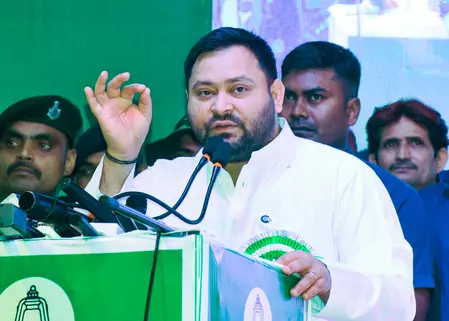 बिहार में छह-सात महीने के छोटे अंतराल में दो मुख्यमंत्री देख लिए: तेजस्वी यादव बिहार में छह-सात महीने के छोटे अंतराल में दो मुख्यमंत्री देख लिए: तेजस्वी यादव