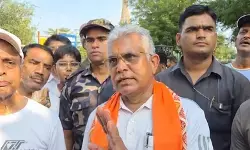 ममता बनर्जी भ्रम में न रहें, मुख्यमंत्री की कुर्सी आपकी पैतृक संपत्ति नहीं: दिलीप घोष ममता बनर्जी भ्रम में न रहें, मुख्यमंत्री की कुर्सी आपकी पैतृक संपत्ति नहीं: दिलीप घोष