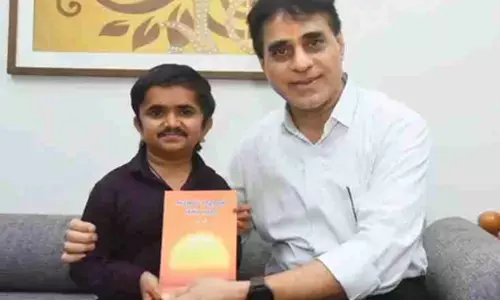 गुजरात के स्वास्थ्य मंत्री ने डॉ. गणेश बरैया को किया सम्मानित, युवाओं के लिए बताया प्रेरणा गुजरात के स्वास्थ्य मंत्री ने डॉ. गणेश बरैया को किया सम्मानित, युवाओं के लिए बताया प्रेरणा