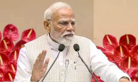 पीएम मोदी ने सुप्रीम कोर्ट में जजों की संख्या बढ़ाने के फैसले को सराहा, बोले- लोगों को मिलेगा त्वरित न्याय पीएम मोदी ने सुप्रीम कोर्ट में जजों की संख्या बढ़ाने के फैसले को सराहा, बोले- लोगों को मिलेगा त्वरित न्याय