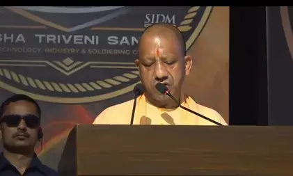 मल्टी-डोमेन युद्ध के दौर में शक्ति ही शांति की गारंटी : मुख्यमंत्री योगी मल्टी-डोमेन युद्ध के दौर में शक्ति ही शांति की गारंटी : मुख्यमंत्री योगी