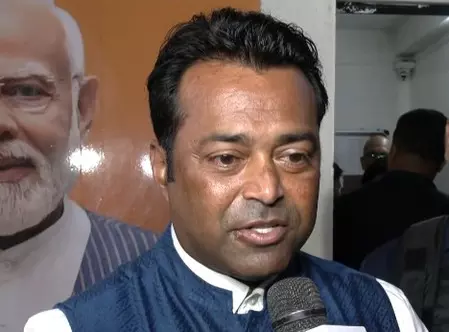 ‘गंदी राजनीति’ ने बंगाल की तरक्की रोकी, ‘डबल इंजन सरकार’ से विकास को मिलेगी नई रफ्तार: लिएंडर पेस ‘गंदी राजनीति’ ने बंगाल की तरक्की रोकी, ‘डबल इंजन सरकार’ से विकास को मिलेगी नई रफ्तार: लिएंडर पेस