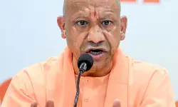 यूपी में अब सिफारिश और भ्रष्टाचार नहीं, बल्कि केवल योग्यता के आधार पर युवाओं को नौकरी मिल रही है: सीएम योगी यूपी में अब सिफारिश और भ्रष्टाचार नहीं, बल्कि केवल योग्यता के आधार पर युवाओं को नौकरी मिल रही है: सीएम योगी