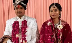 मध्य प्रदेश: महिला जेल अधिकारी ने आजीवन कारावास की सजा काट चुके पूर्व कैदी से शादी की मध्य प्रदेश: महिला जेल अधिकारी ने आजीवन कारावास की सजा काट चुके पूर्व कैदी से शादी की