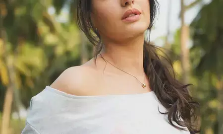 नोरा फतेही ने महिला आयोग के सामने मांगी माफी, अनाथ बच्चियों की शिक्षा का उठाया जिम्मा नोरा फतेही ने महिला आयोग के सामने मांगी माफी, अनाथ बच्चियों की शिक्षा का उठाया जिम्मा