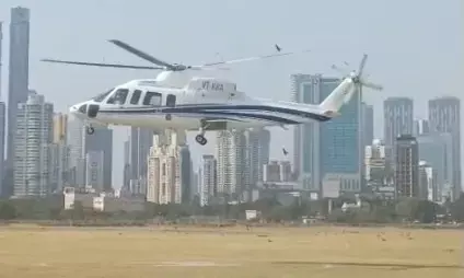 मुंबई : उपमुख्यमंत्री एकनाथ शिंदे का हेलीकॉप्टर रास्ता भटका, पायलट की सूझबूझ से सुरक्षित लैंडिंग मुंबई : उपमुख्यमंत्री एकनाथ शिंदे का हेलीकॉप्टर रास्ता भटका, पायलट की सूझबूझ से सुरक्षित लैंडिंग