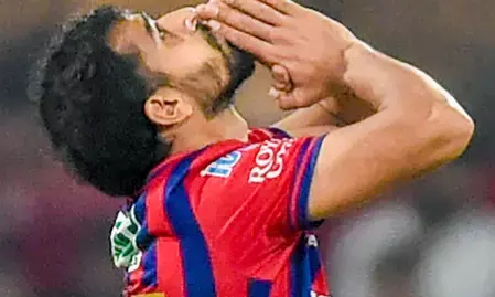 विराट कोहली को शून्य पर आउट करने वाले प्रिंस यादव को किसकी सलाह मिली थी? विराट कोहली को शून्य पर आउट करने वाले प्रिंस यादव को किसकी सलाह मिली थी?