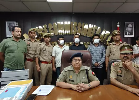 नोएडा में रेंजर्स क्लब का करोड़ों का फर्जीवाड़ा: टूर पैकेज के नाम पर ठगी, 3 डायरेक्टर गिरफ्तार नोएडा में रेंजर्स क्लब का करोड़ों का फर्जीवाड़ा: टूर पैकेज के नाम पर ठगी, 3 डायरेक्टर गिरफ्तार