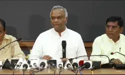 कर्नाटक के मंत्री प्रियांक खड़गे ने कहा, विदेशों में निर्यात की जा रही ‘कलबुर्गी रोटी’ कर्नाटक के मंत्री प्रियांक खड़गे ने कहा, विदेशों में निर्यात की जा रही ‘कलबुर्गी रोटी’