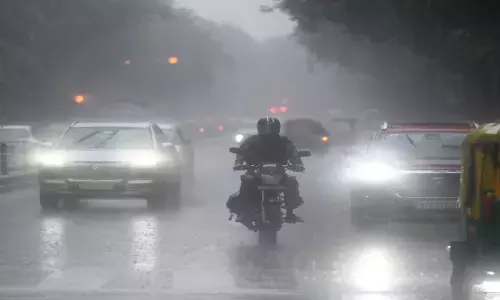 भारी बारिश और आंधी-तूफान की चेतावनी, IMD का आज इन राज्यों के लिए अलर्ट भारी बारिश और आंधी-तूफान की चेतावनी, IMD का आज इन राज्यों के लिए अलर्ट