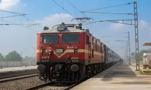 अब ट्रेन टिकट बुक करना होगा बहुत आसान और फास्ट, 40 साल बाद बदल रहा टिकट बुकिंग सिस्टम, यात्रियों को मिलेंगे कई नए फायदे अब ट्रेन टिकट बुक करना होगा बहुत आसान और फास्ट, 40 साल बाद बदल रहा टिकट बुकिंग सिस्टम, यात्रियों को मिलेंगे कई नए फायदे