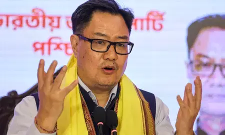 टीएमसी सांसद सागरिका घोष के आरोपों पर किरेन रिजिजू बोले, आपको संसद प्रक्रिया की जानकारी नहीं टीएमसी सांसद सागरिका घोष के आरोपों पर किरेन रिजिजू बोले, आपको संसद प्रक्रिया की जानकारी नहीं