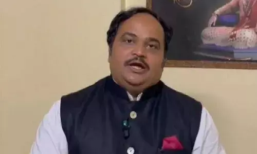 केरल कांग्रेस में कोई खींचतान नहीं, जल्द मिलेगा नया मुख्यमंत्री: आनंद दुबे केरल कांग्रेस में कोई खींचतान नहीं, जल्द मिलेगा नया मुख्यमंत्री: आनंद दुबे