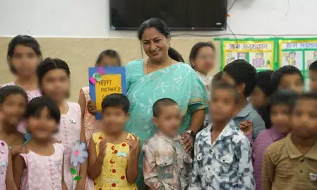 सीएम रेखा गुप्ता ने लाजपत नगर का किया दौरा, विलेज कॉटेज होम के बच्चों के साथ बिताए पल सीएम रेखा गुप्ता ने लाजपत नगर का किया दौरा, विलेज कॉटेज होम के बच्चों के साथ बिताए पल