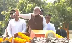 सोमनाथ में पीएम मोदी का मेगा रोड शो: उमड़ा जनसैलाब, लोगों ने किया जोरदार स्वागत सोमनाथ में पीएम मोदी का मेगा रोड शो: उमड़ा जनसैलाब, लोगों ने किया जोरदार स्वागत